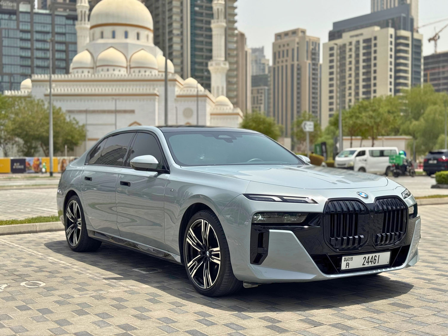 BMW 740i Nardo Gray