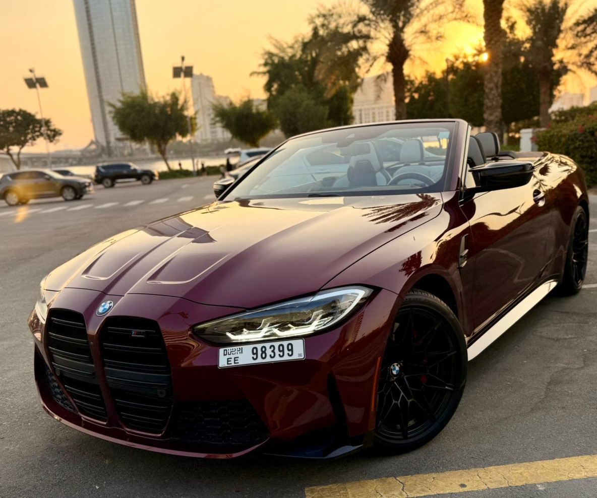 BMW M4 Competition Cabriolet without Deposit
