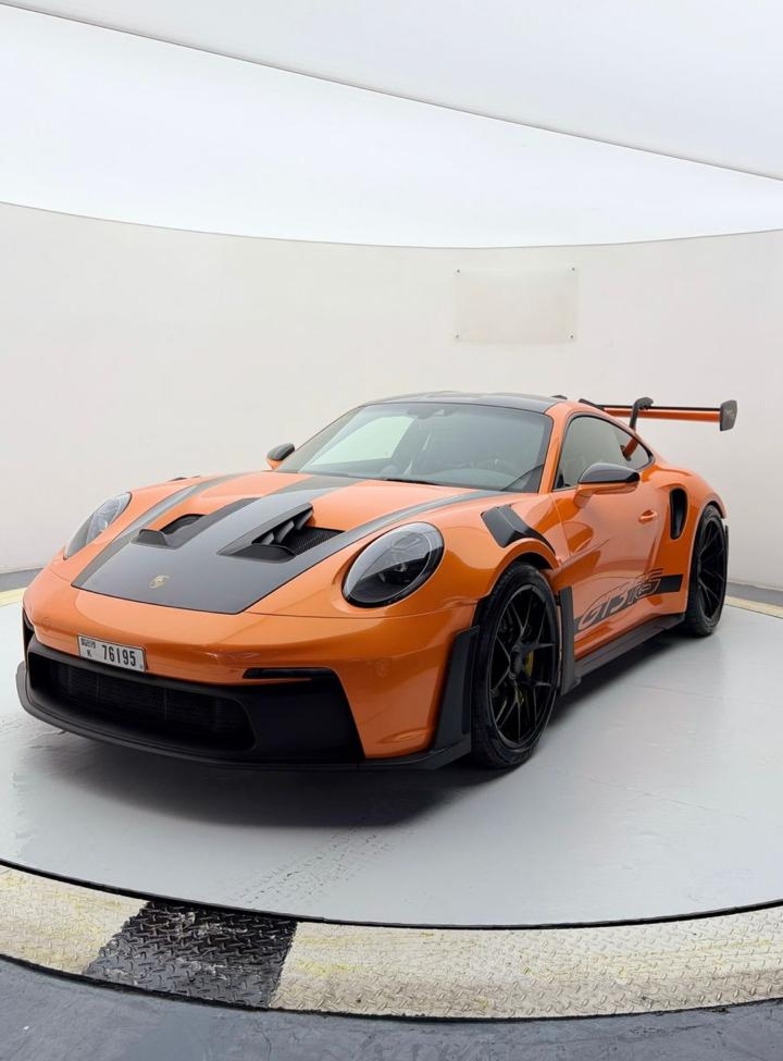 Porsche 911 GT3 RS Orange