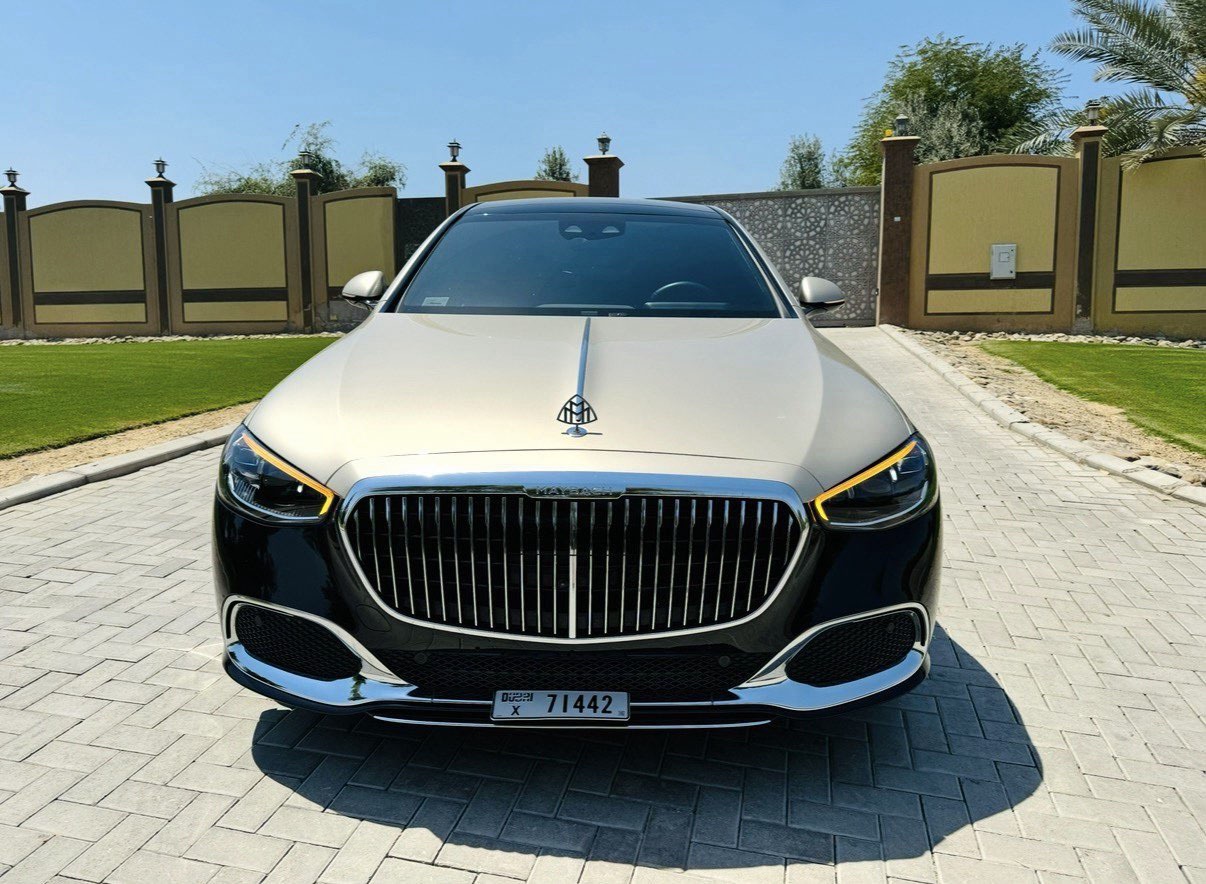 Mercedes-Maybach S Class Black  2024 Hire dubai