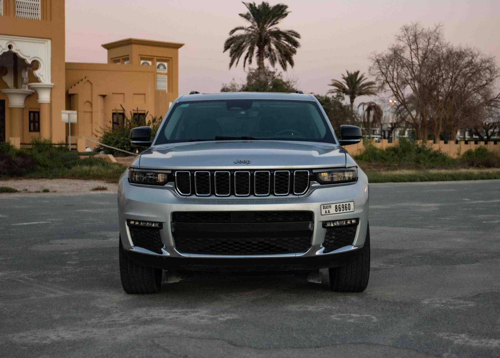 Jeep Grand Cherokee Silver  2025 Hire dubai
