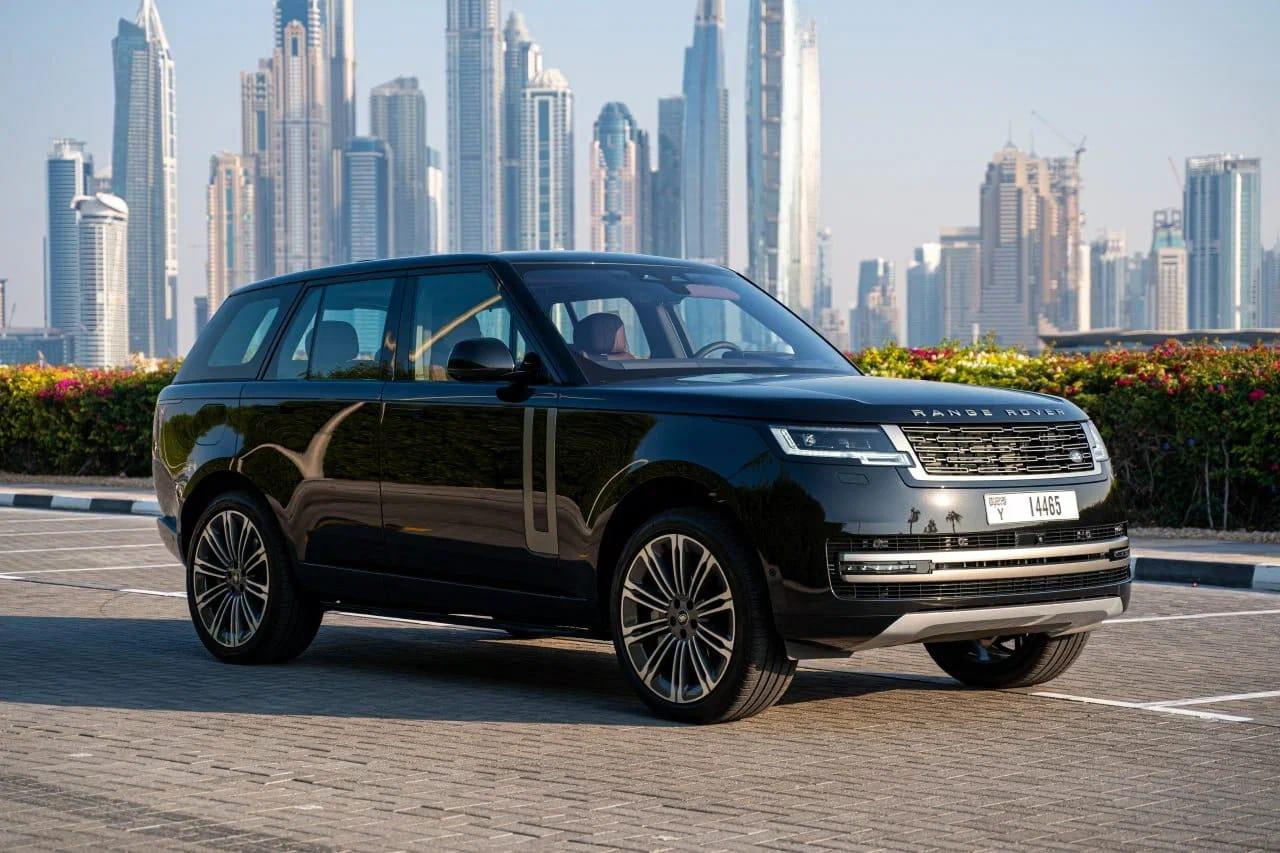 Land Rover Range Rover Vogue HSE V8 Black  2024 Hire dubai