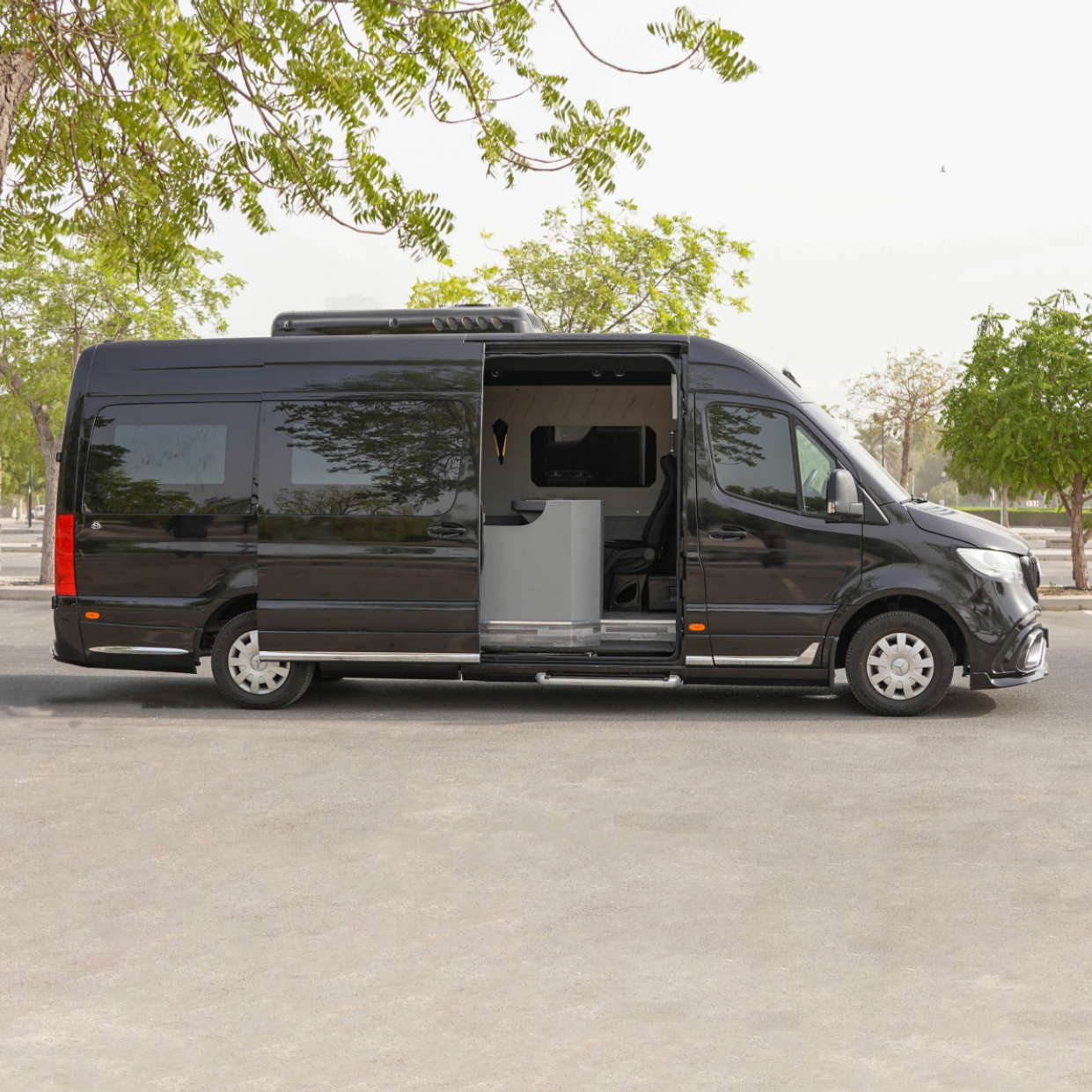 Mercedes Maybach Royal 13 Seater Black  2025 Hire dubai