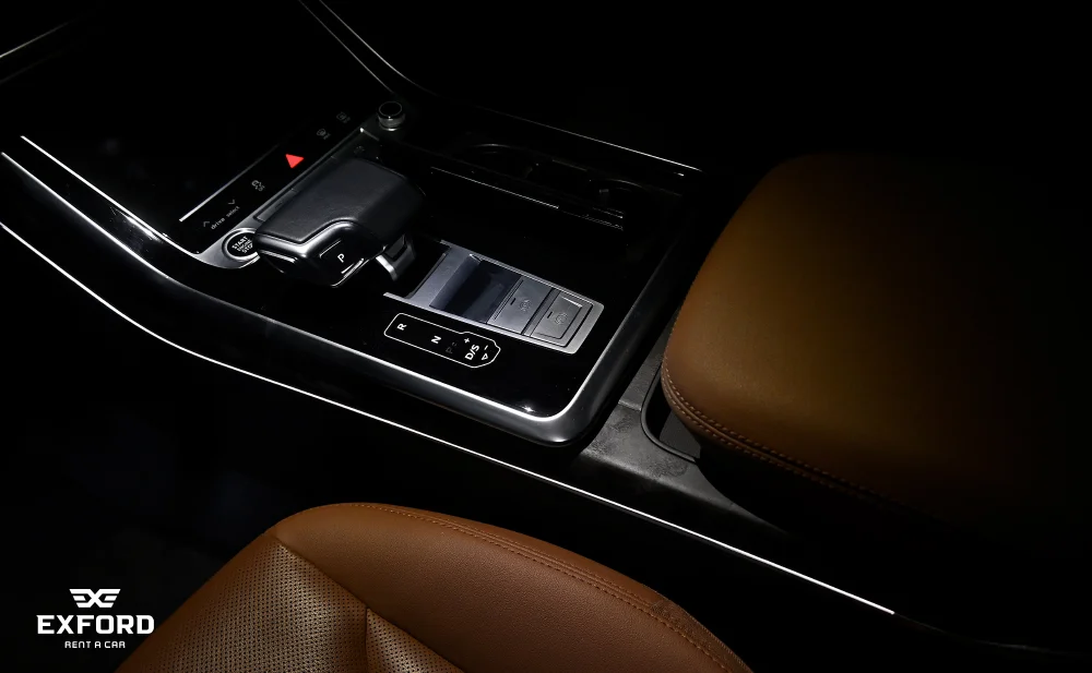 Rent Audi Q8 BLACK 2022 in Dubai , UAE 