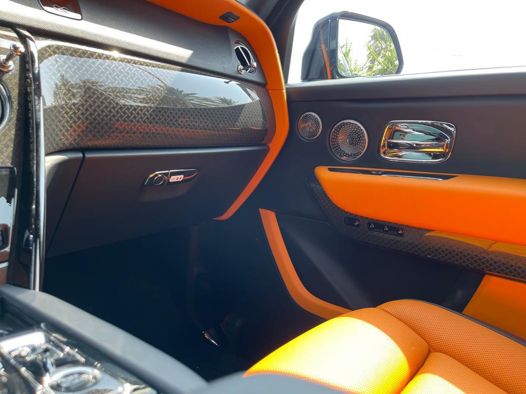 Rent Rolls-Royce Cullinan BLACK 2022 in Dubai , UAE 