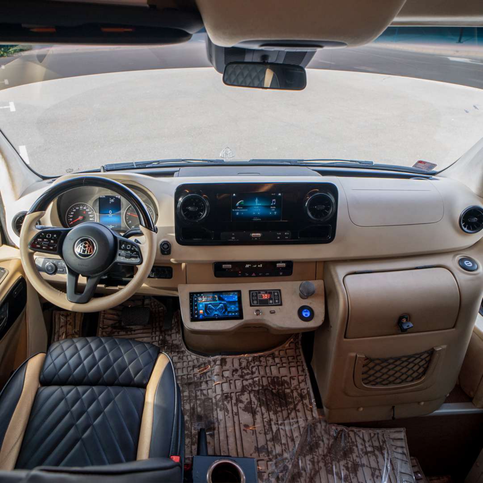 Rent Maybach Sprinter 16 Seater BLACK 2025 with chauffeur in Dubai , UAE 