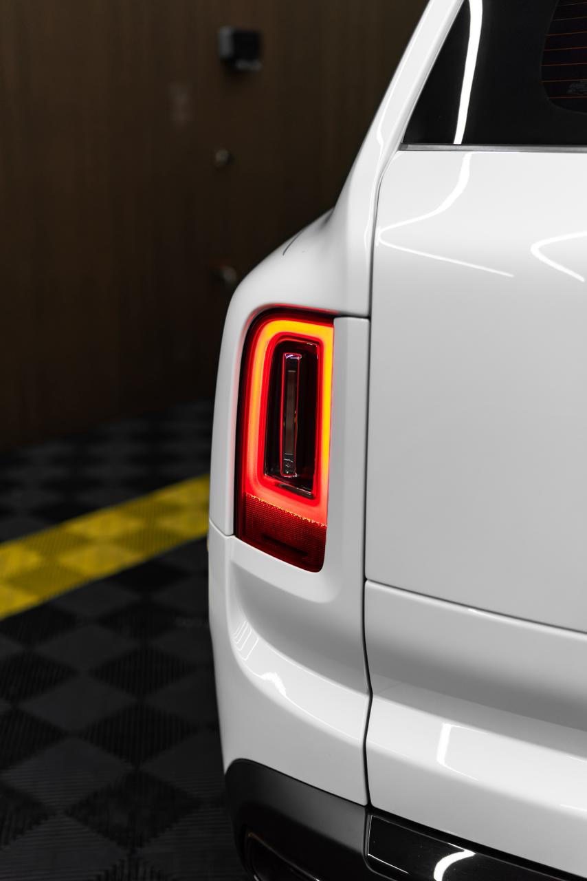 Rent Rolls-Royce Cullinan WHITE 2024 in Dubai , UAE 
