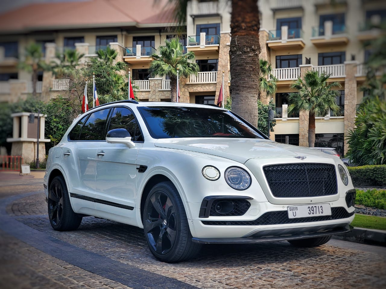 Rent Bentley Bentayga WHITE 2020 in Dubai , UAE 