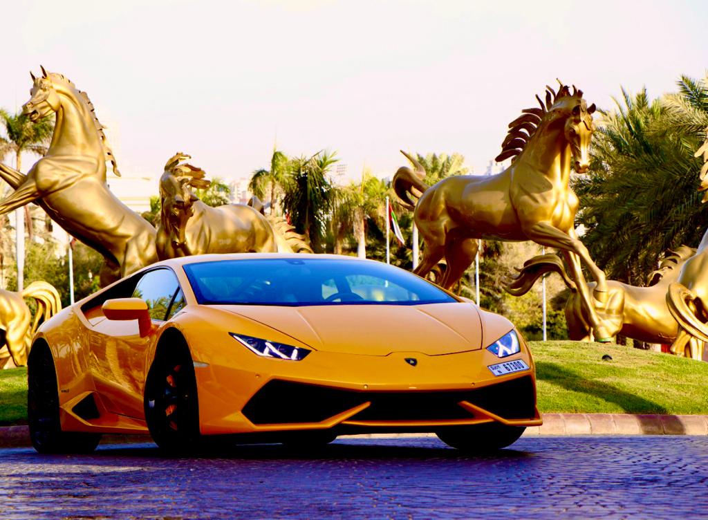Rent Lamborghini Huracan ORANGE 2020 in Dubai , UAE 