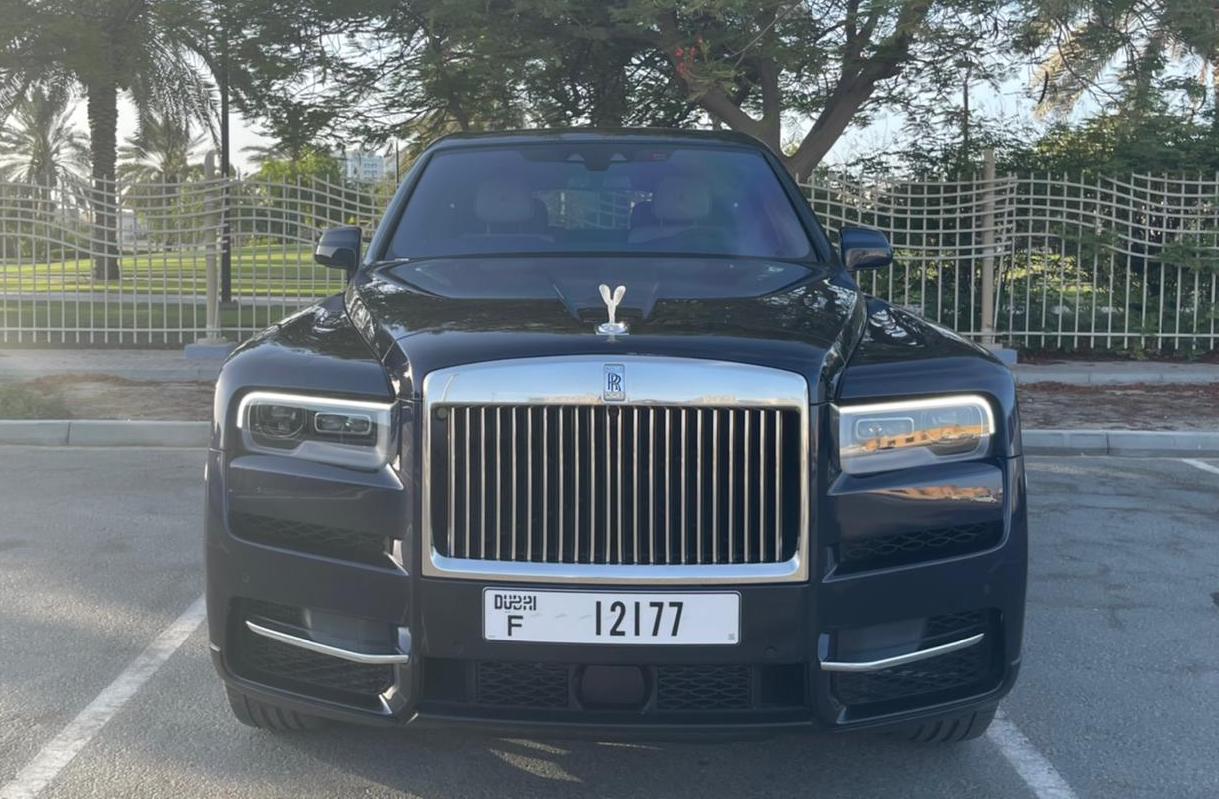 Rent Rolls-Royce Cullinan BLACK 2021 in Dubai , UAE 