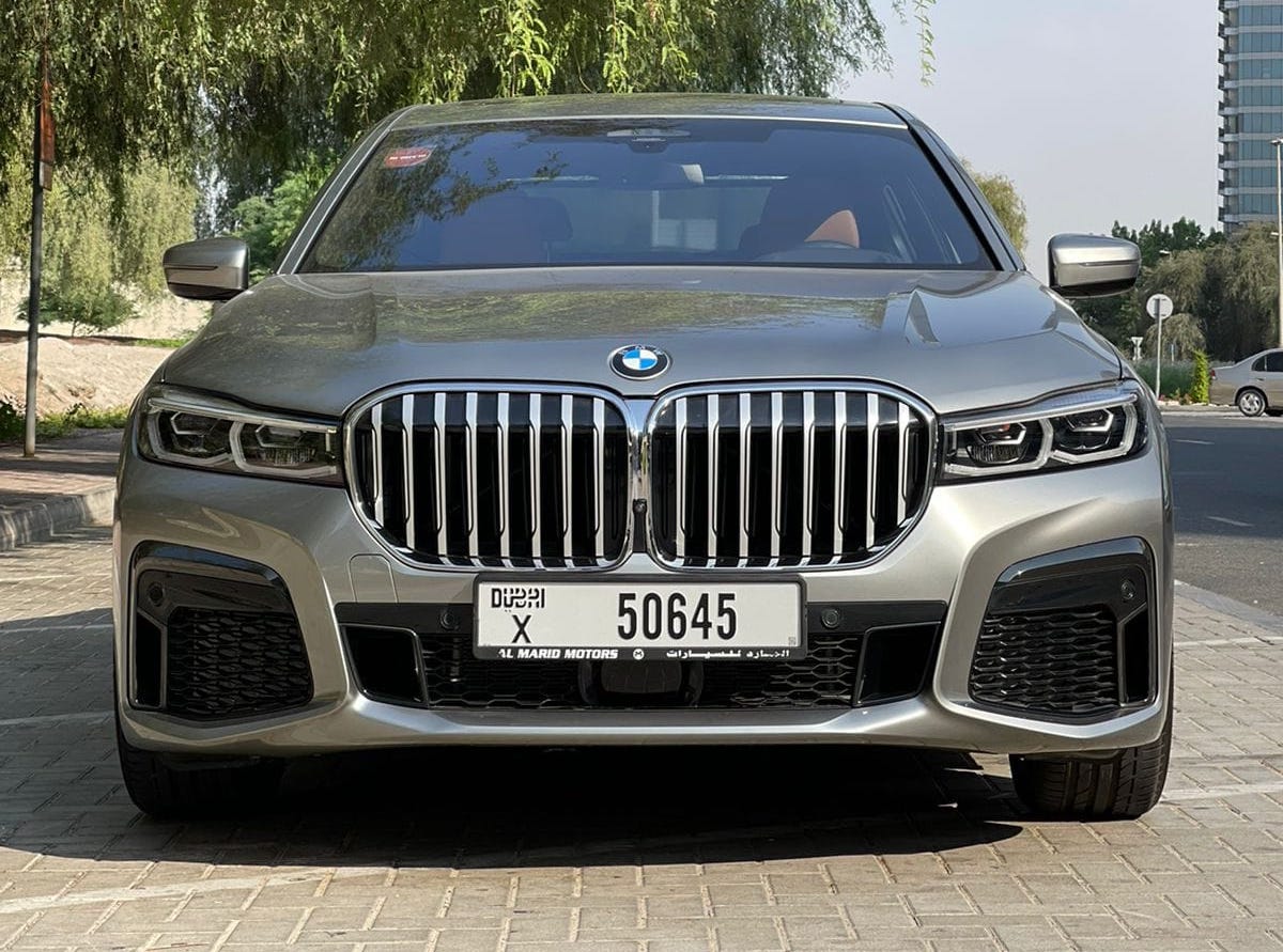Rent Bmw Series 7  2022 in Dubai , UAE 