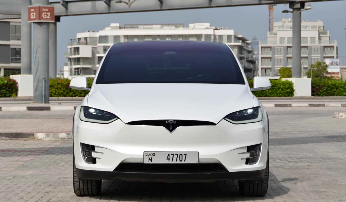 Rent Tesla Model x WHITE 2022 in Dubai , UAE 