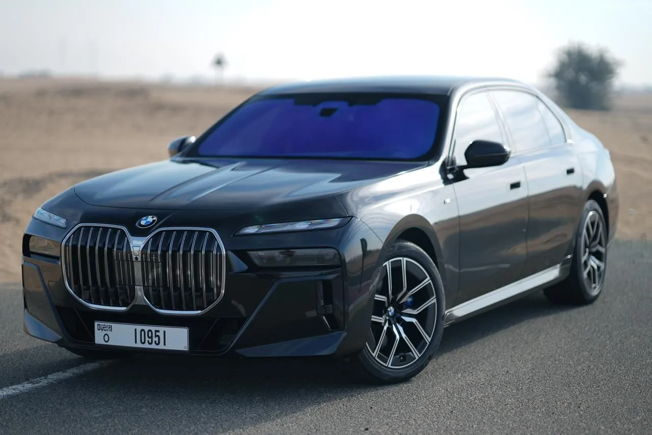 Rent Bmw Series 7 BLACK 2023 in Dubai , UAE 