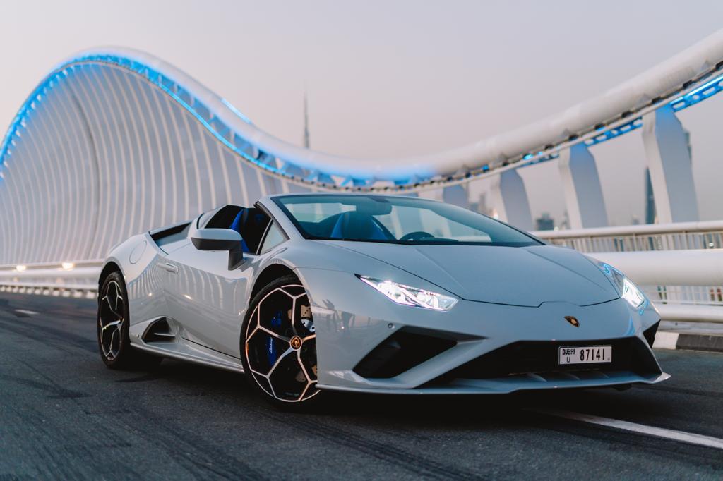 Rent Lamborghini Evo WHITE 2023 in Dubai , UAE 