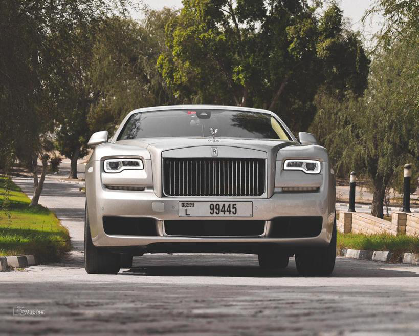 Rent Rolls-Royce Dawn GREY 2022 in Dubai , UAE 