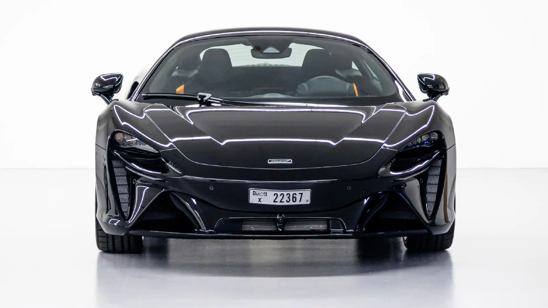 Rent McLaren Artura BLACK 2024 in Dubai , UAE 