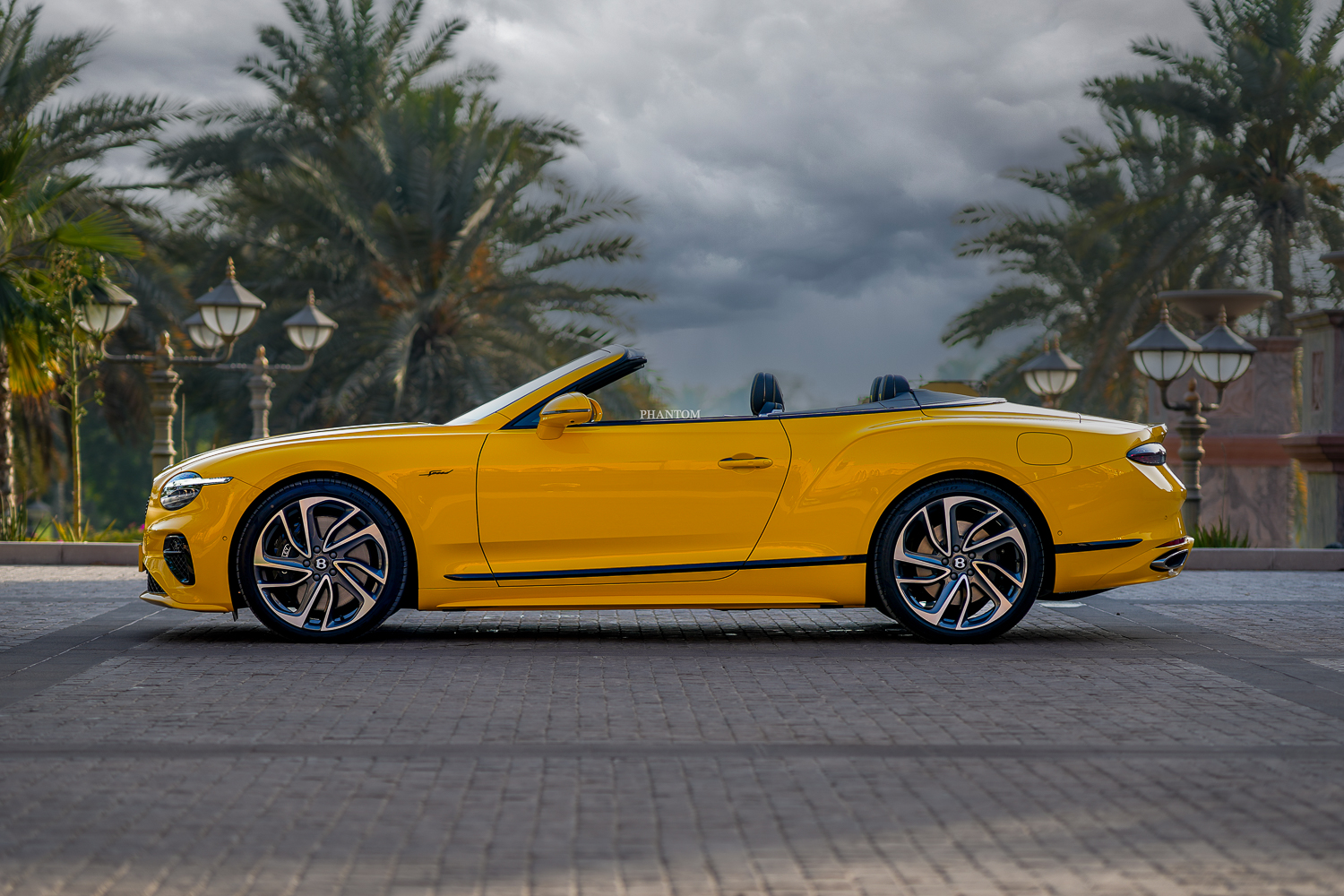 Rent Bentley Continental ORANGE 2025 in Dubai , UAE 