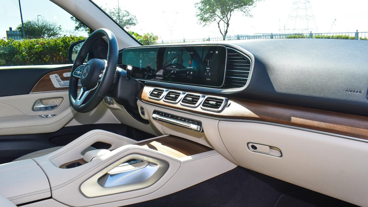 Rent Mercedes-Benz Gle BLUE 2023 in Dubai , UAE 