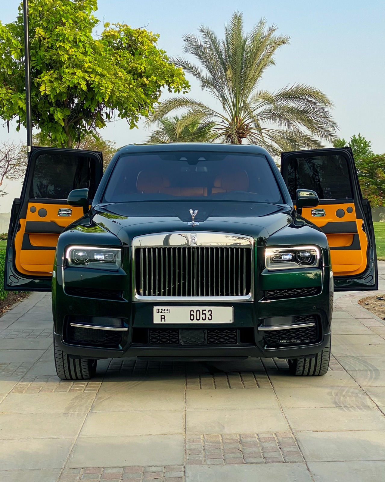 Rent Rolls-Royce Cullinan GREEN 2024 in Dubai , UAE 