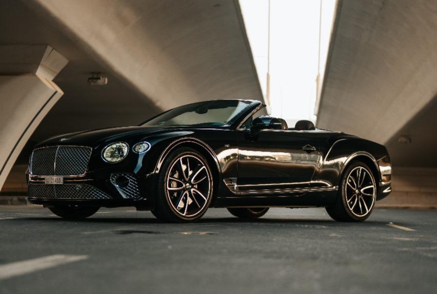Rent Bentley Continental BLACK 2023 in Dubai , UAE 