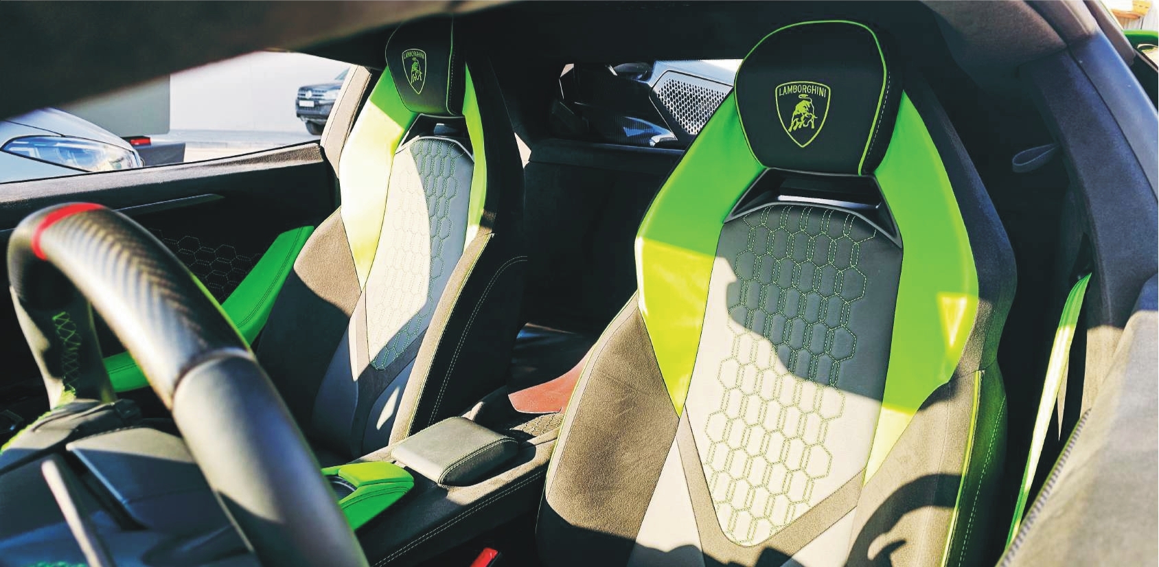 Rent Lamborghini Revuelto GREEN 2024 in Dubai , UAE 