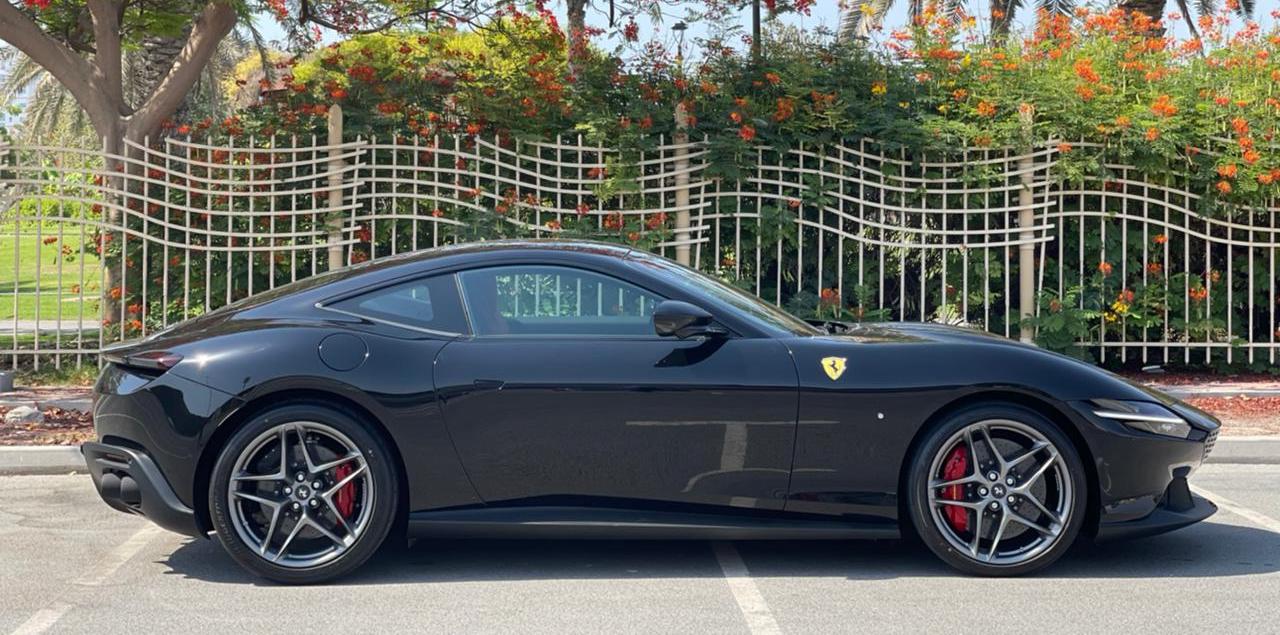 Rent Ferrari Roma BLACK 2020 in Dubai , UAE 