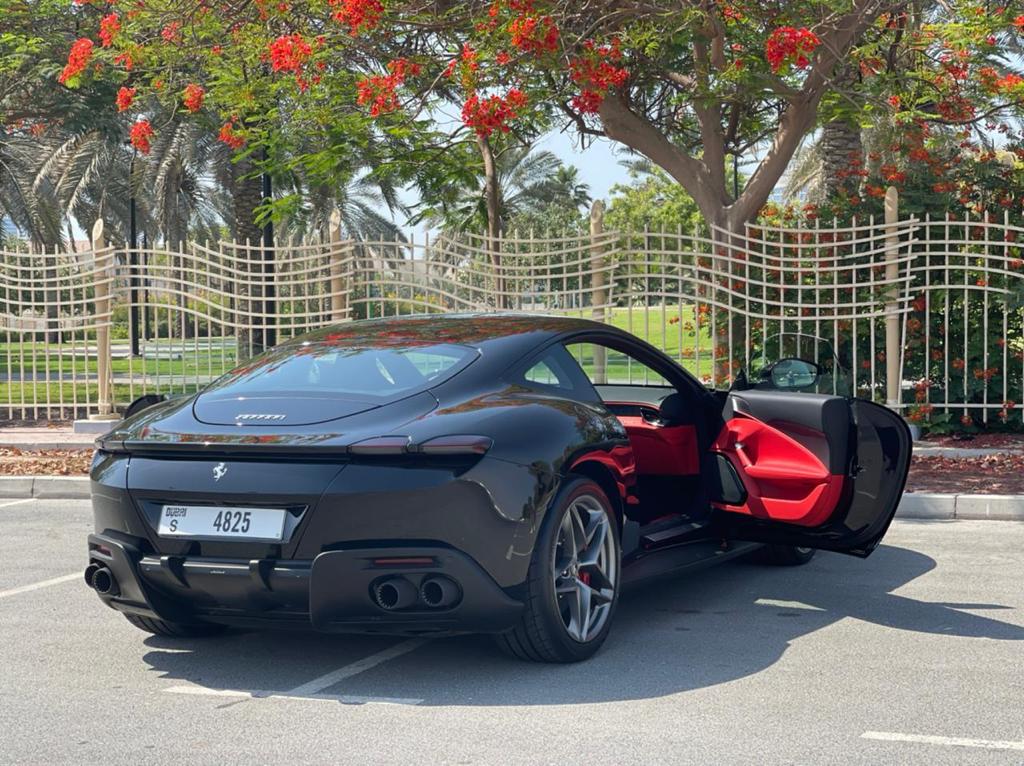 Rent Ferrari Roma RED 2022 in Dubai , UAE 