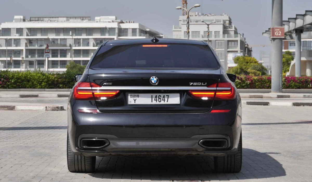 Rent Bmw Series 7 BLACK 2022 in Dubai , UAE 