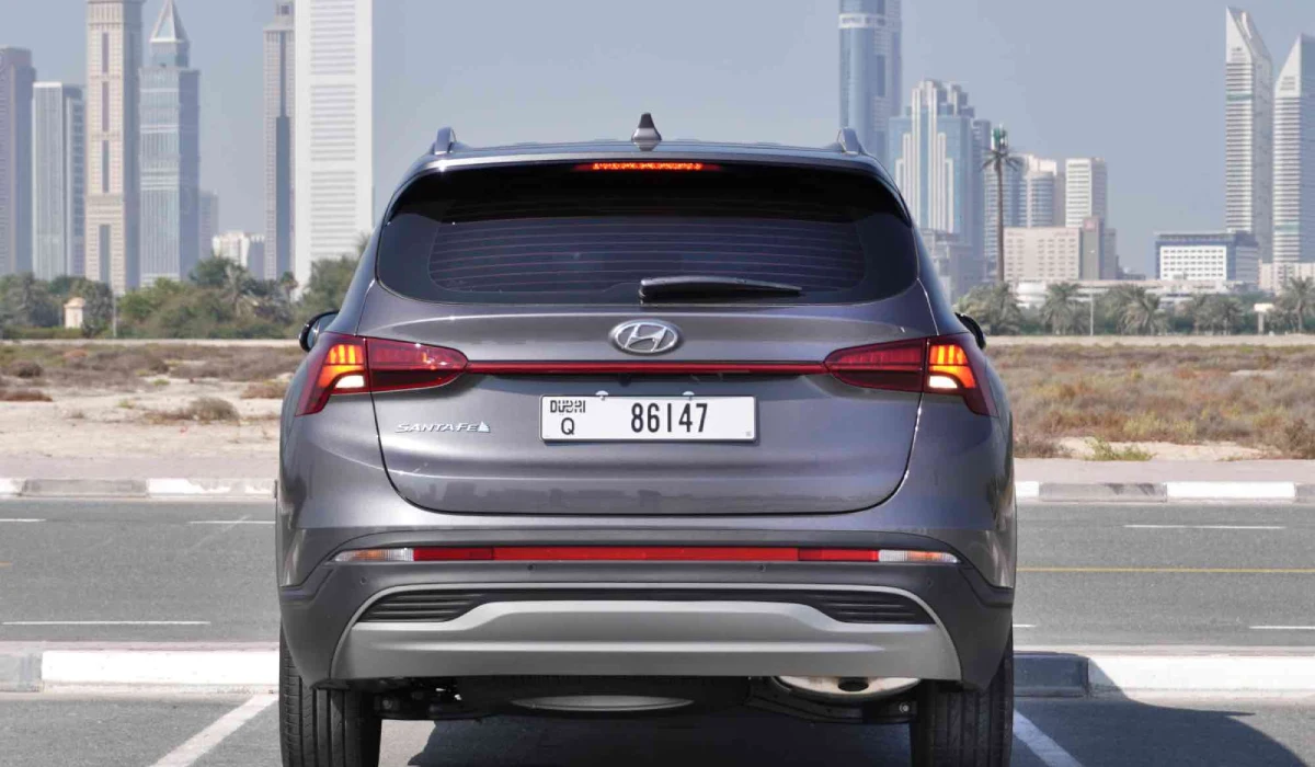 Rent Hyundai Santafe  2022 in Dubai , UAE 