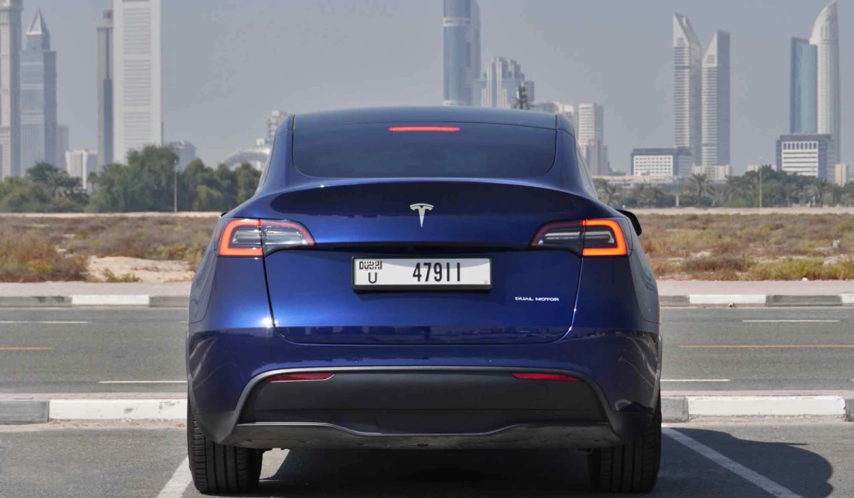 Rent Tesla Model 3 BLUE 2022 in Dubai , UAE 