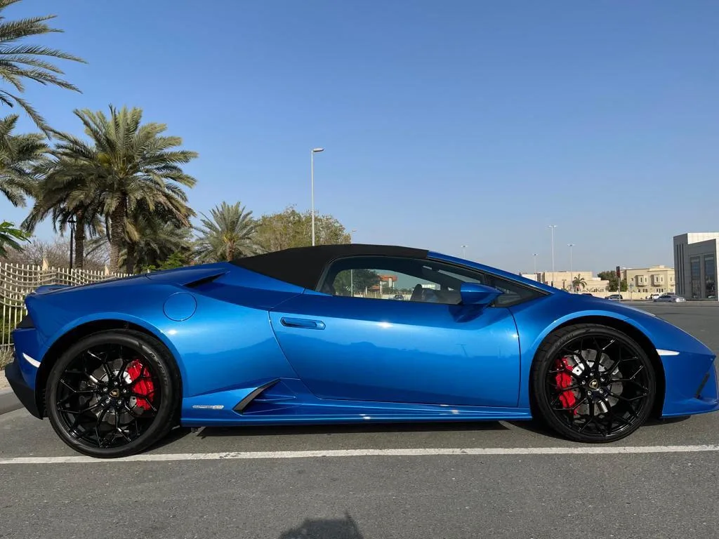Rent Lamborghini Huracan  2022 in Dubai , UAE 