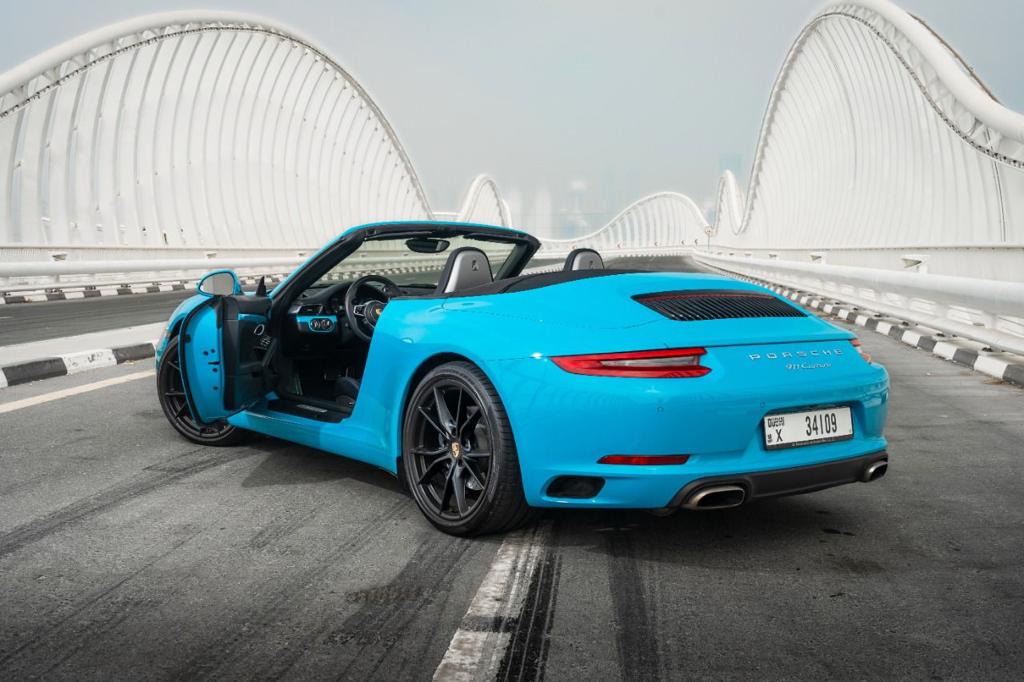 Rent Porsche Carrera BLUE 2022 in Dubai , UAE 
