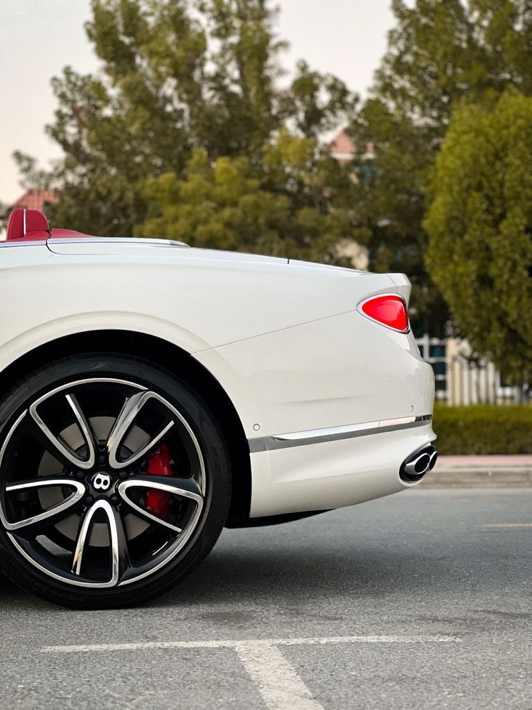 Rent Bentley Flying spur WHITE 2022 in Dubai , UAE 