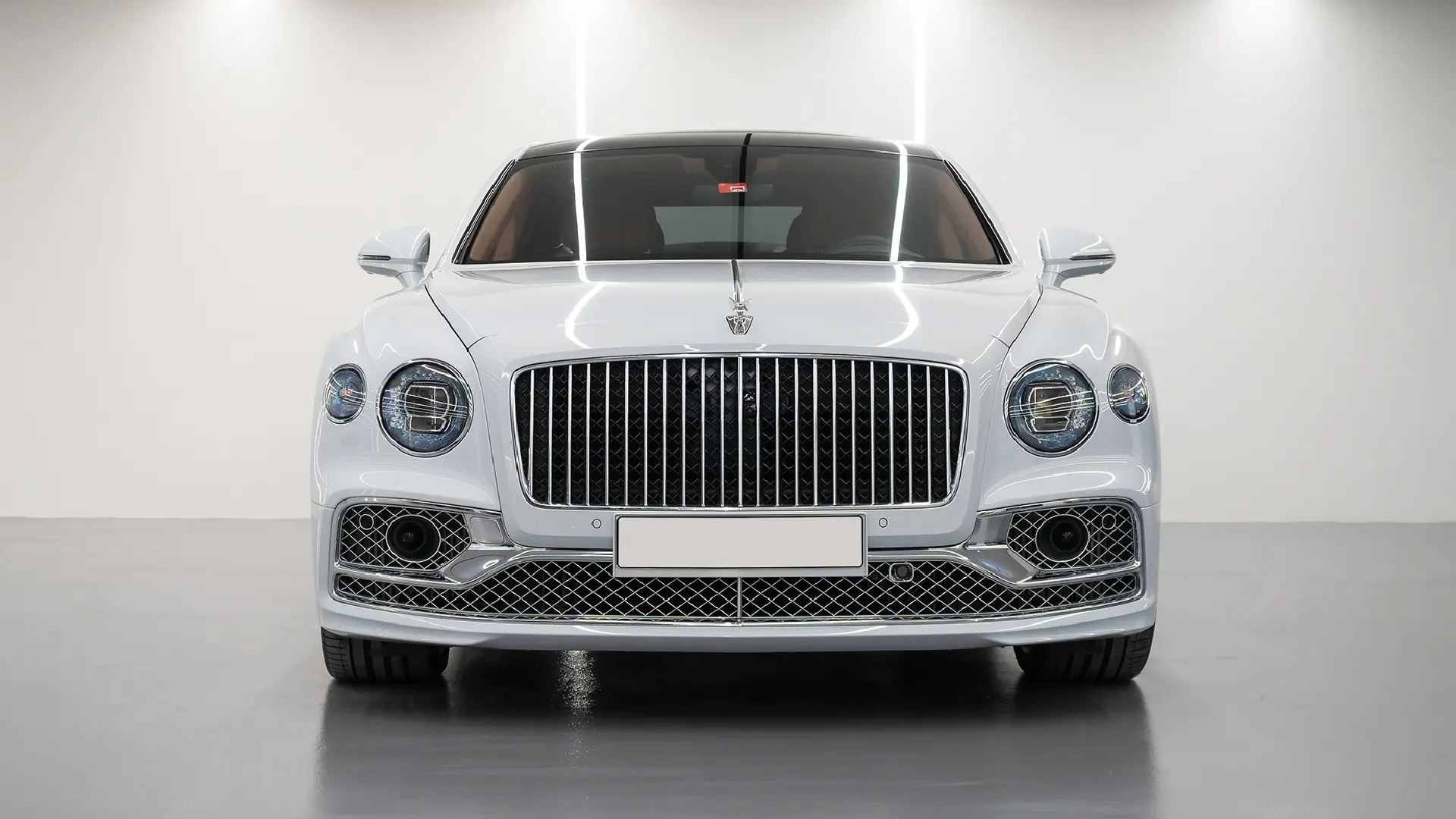 Rent Bentley Flying spur WHITE 2023 in Dubai , UAE 