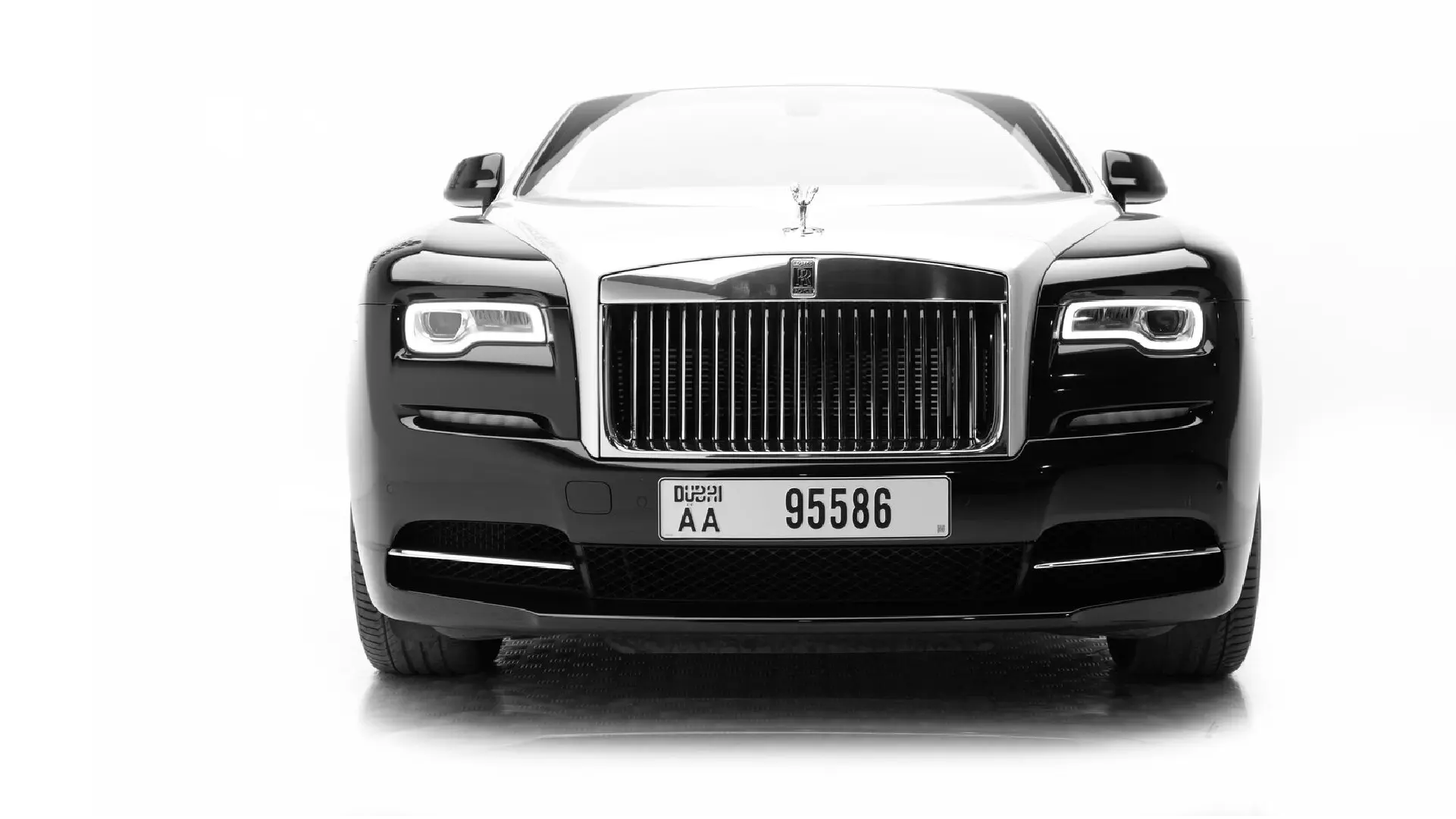Rent Rolls-Royce Wraith BLACK 2021 in Dubai , UAE 