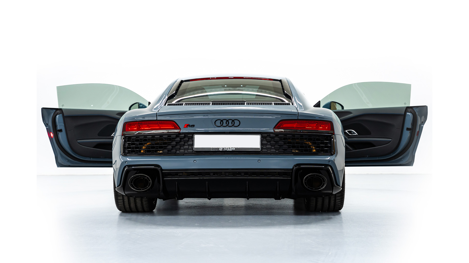 Rent Audi R8 BLUE 2023 in Dubai , UAE 