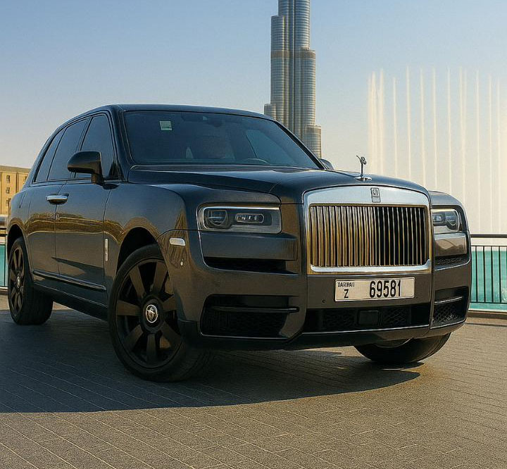 Rolls-Royce Cullinan Grey  2024
