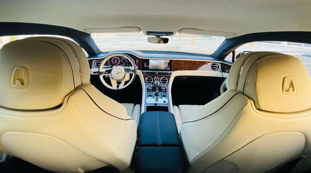 BENTLEY CONTINENTAL GT Blue interior White   2023