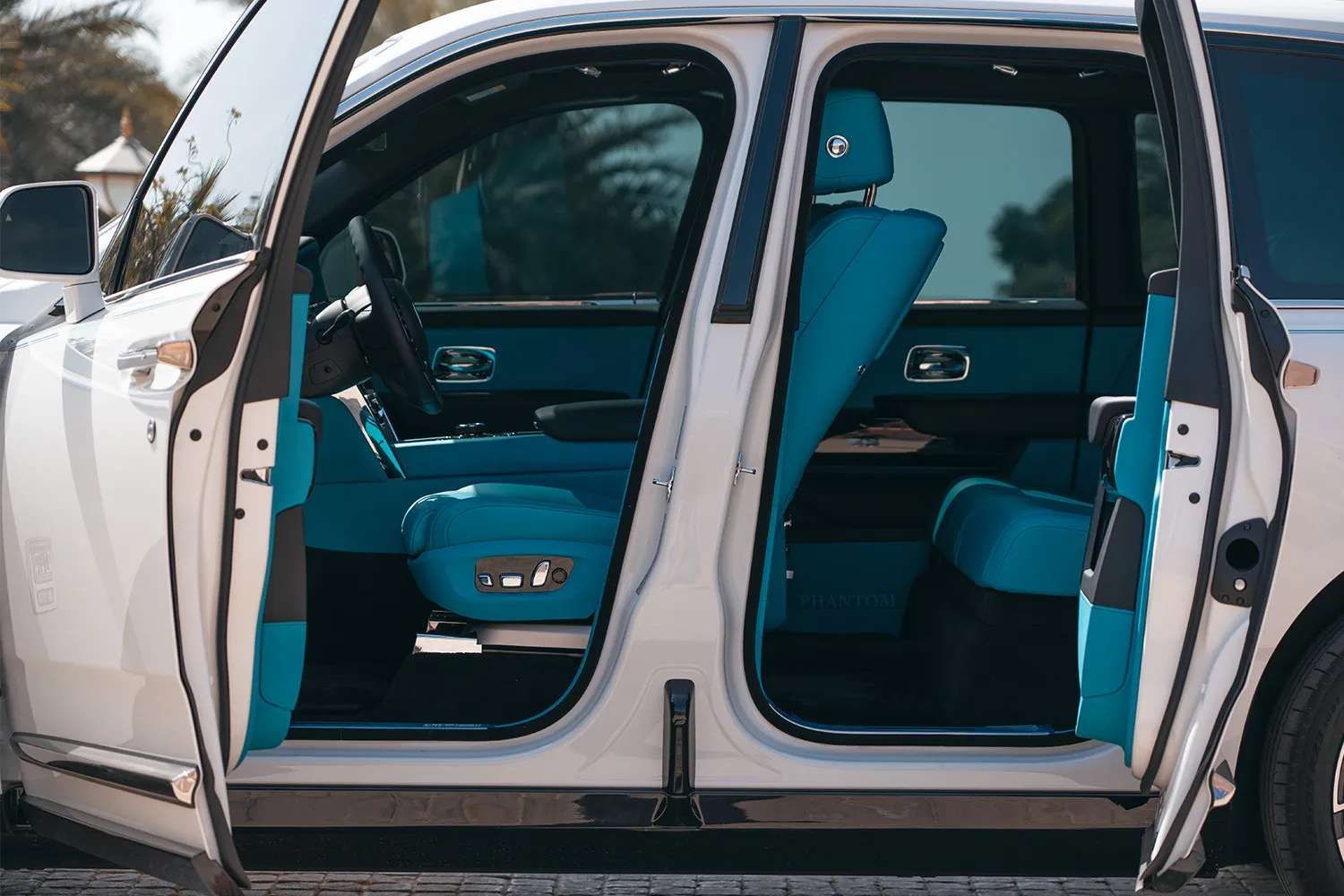 Rolls Royce Cullinan White Without Deposit  2025