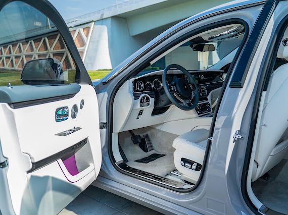 Rolls Royce Ghost V12 Grey Best Price  2021