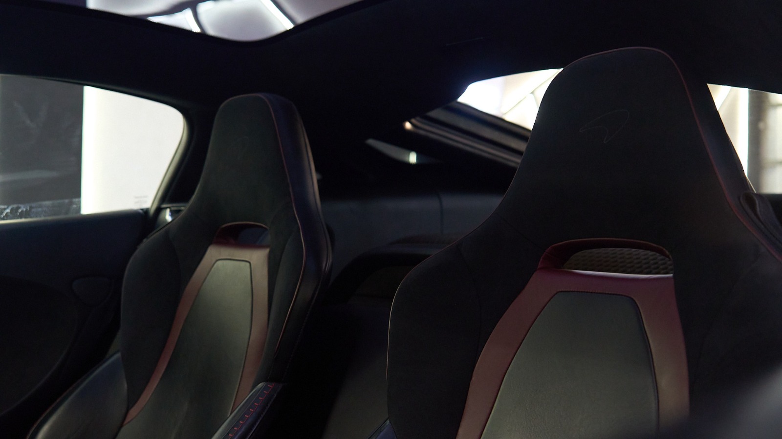 McLaren GTS Green Coupe  2021