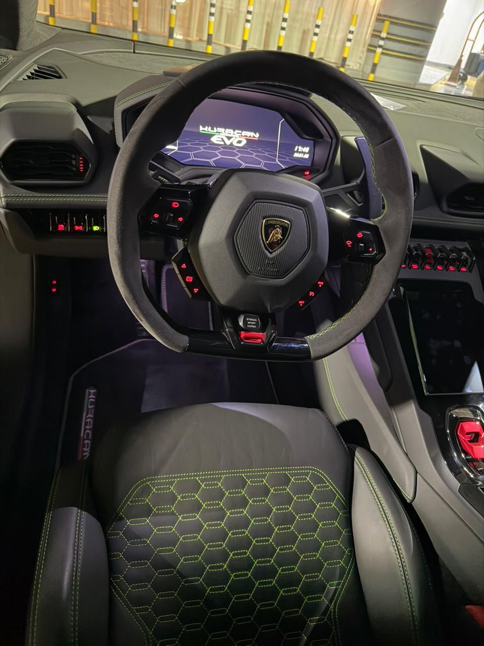 Lamborghini Huracan Evo Spyder Green  2024