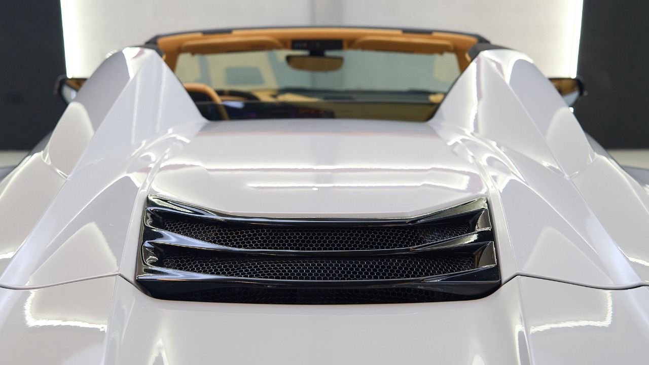 Chevrolet Corvette C8 Convertible White  2023