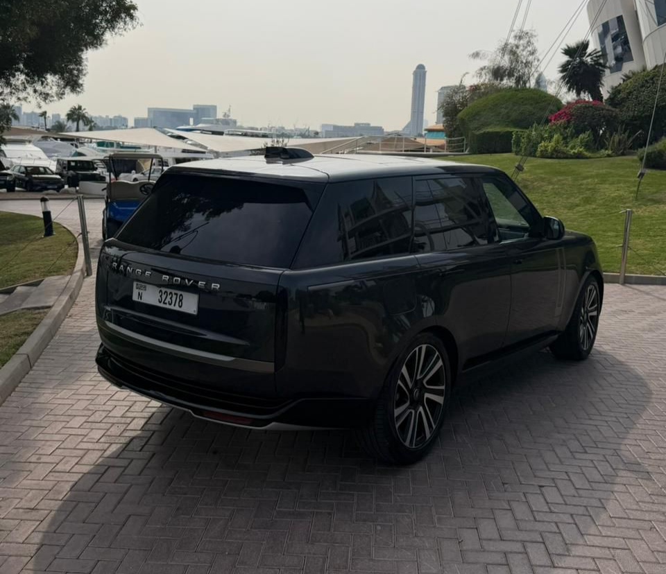 Range Rover Vogue HSE V8 Gray Good Price  2025