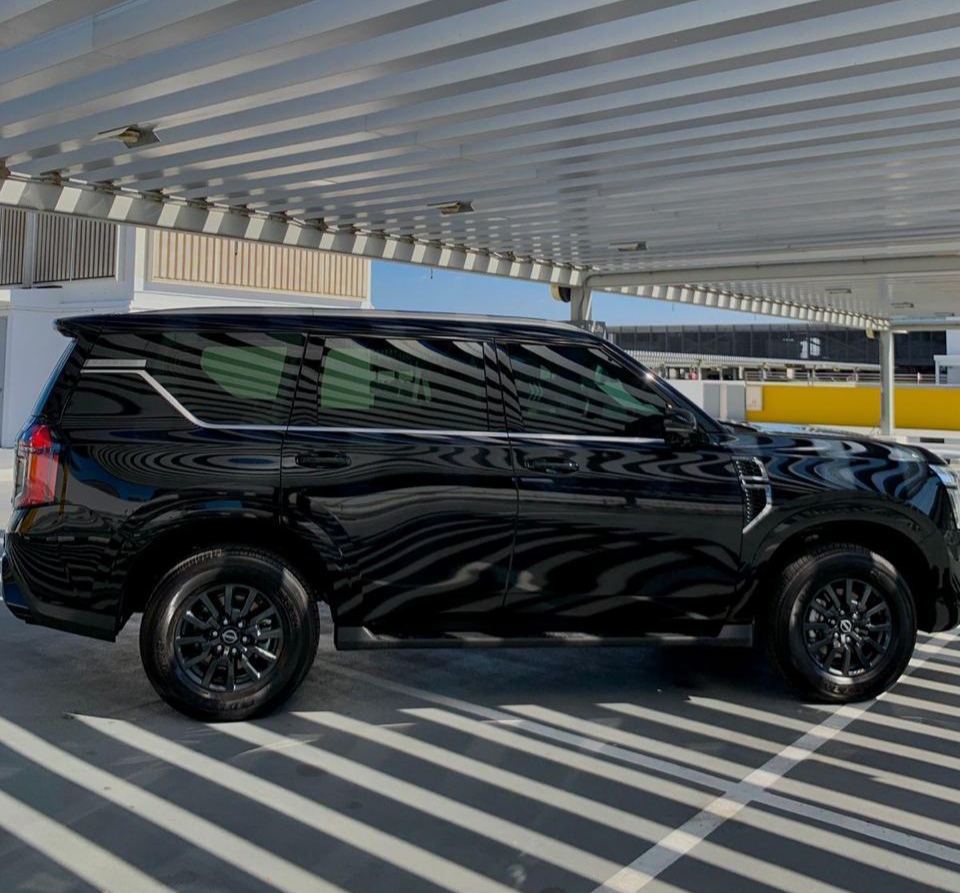 Nissan Patrol Twin Turbo Black  2025