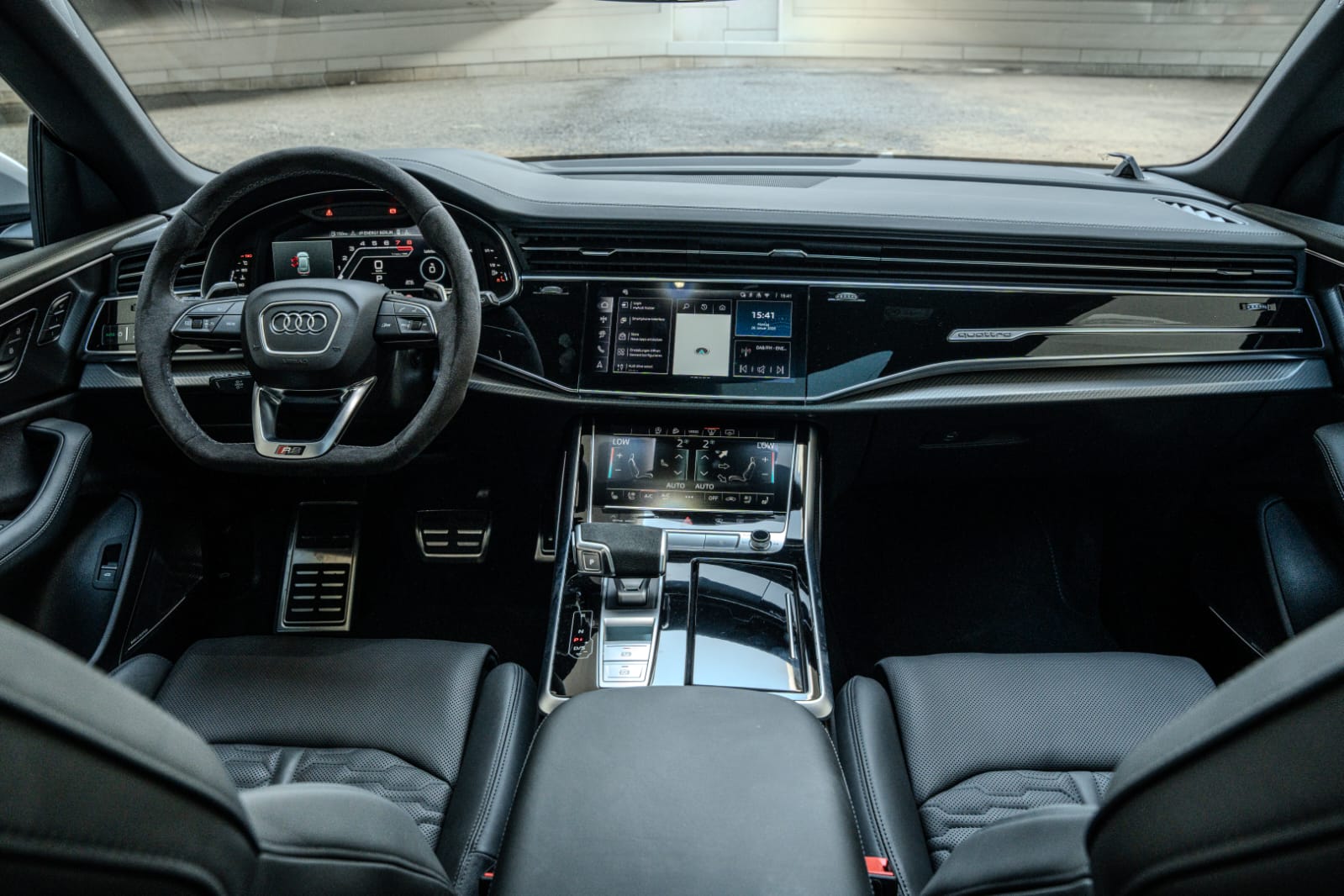Audi RSQ8 Black interior Grey  2026