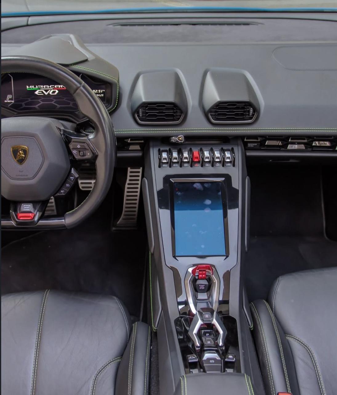 Lamborghini Huracan EVO Blue interior Grey 2021 Lamborghini Huracan EVO Blue interior Grey 2021