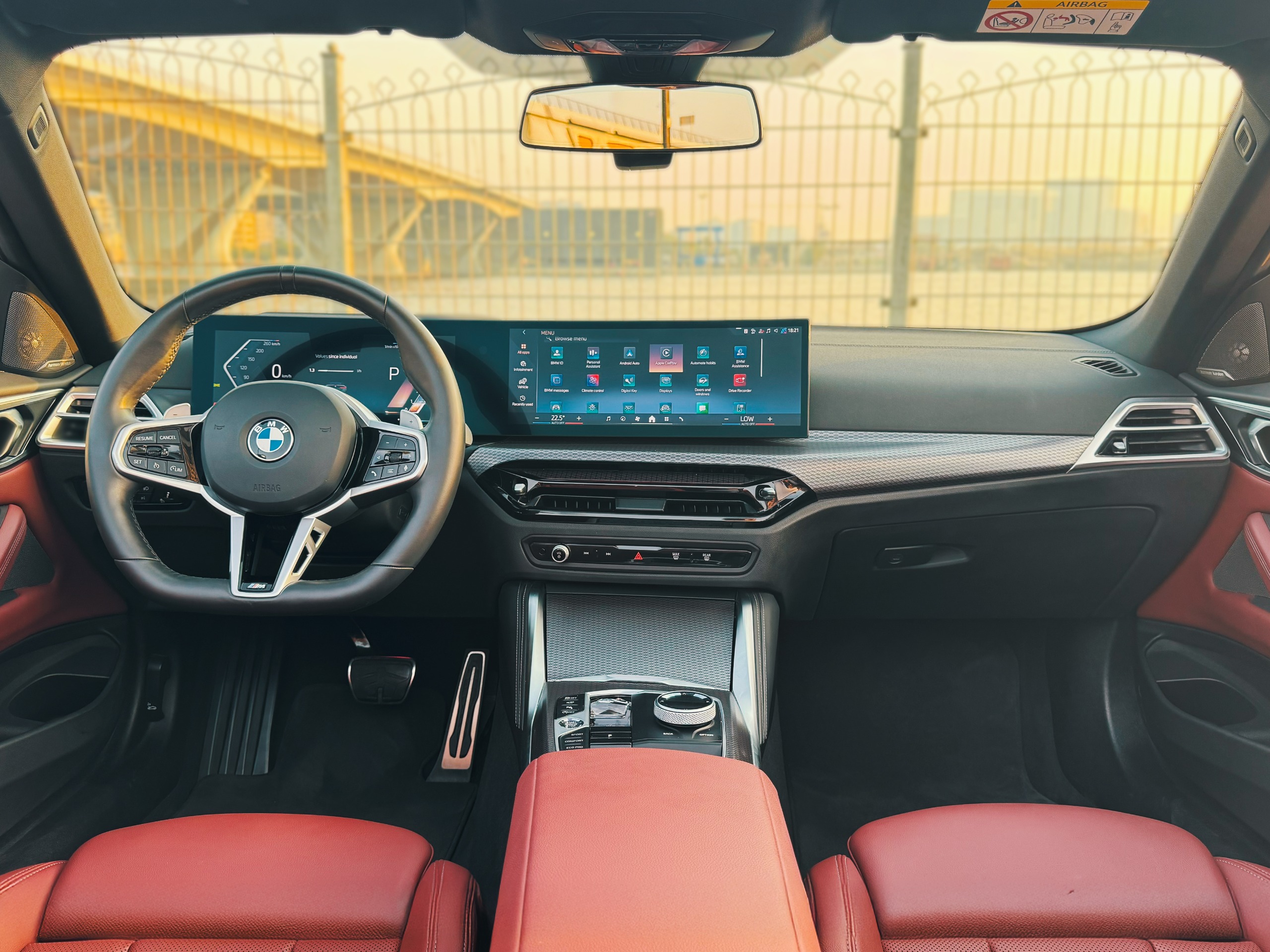 BMW 420i Cabrio Green interior Red  2025