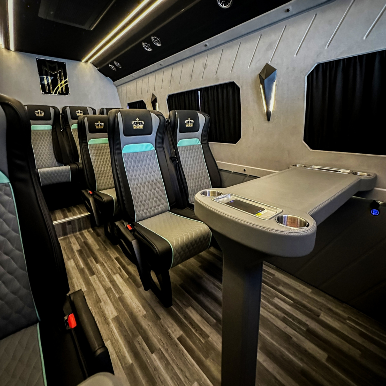 Mercedes Maybach Royal 13 Seater Black  2025