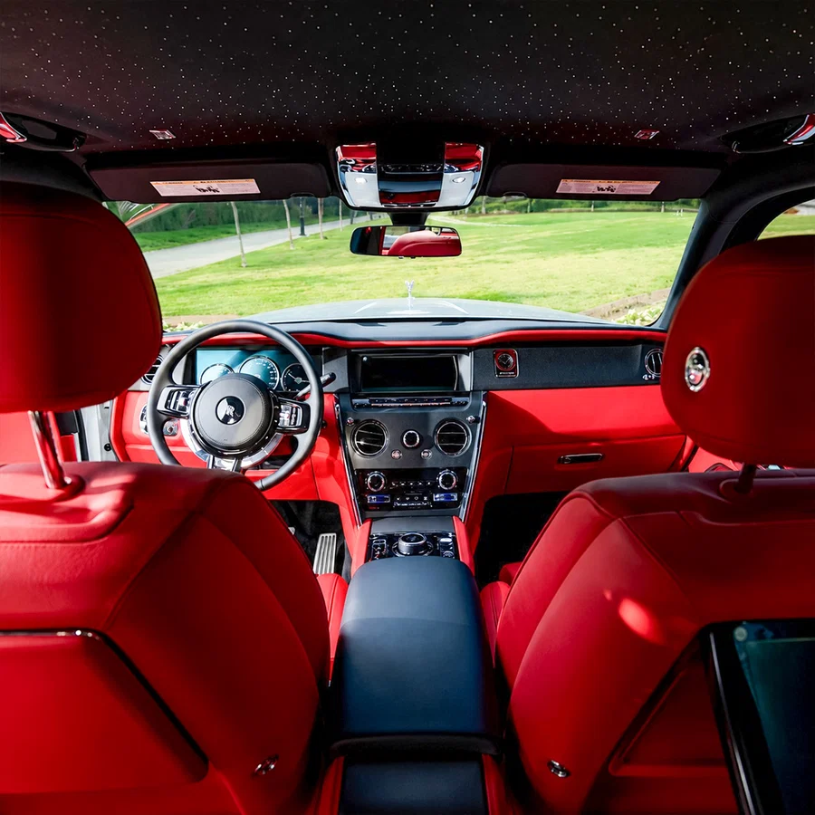 Luxury Rolls Royce with Chauffeur   2025